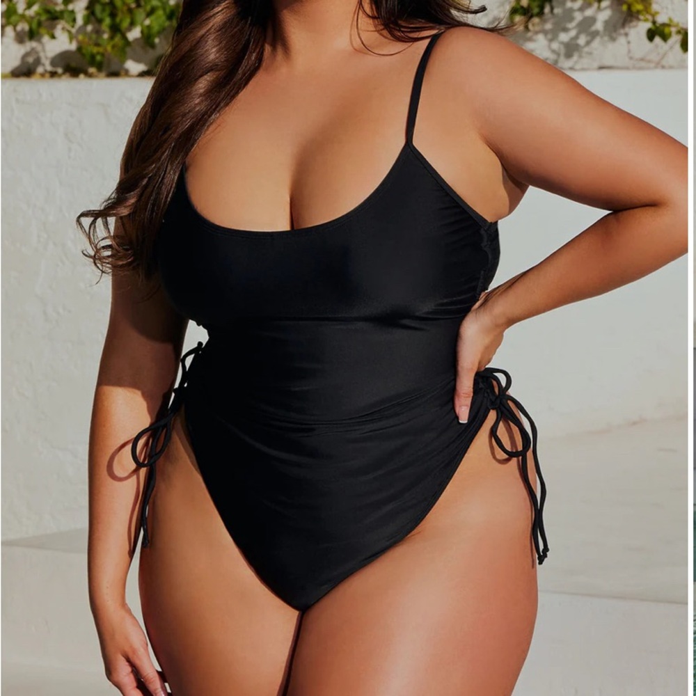 Black thong one piece swimsuit L